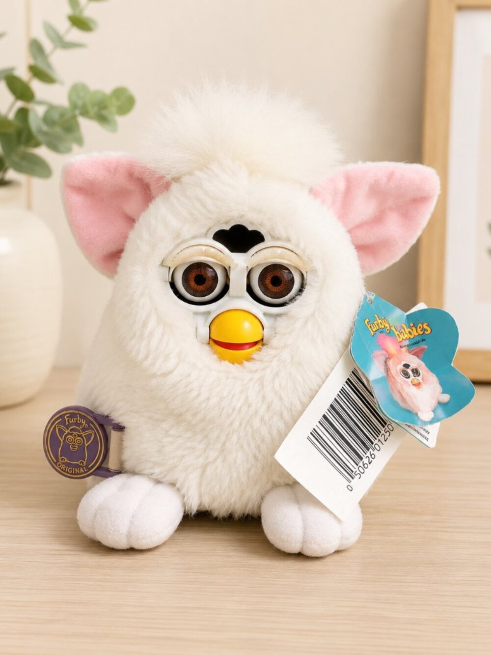 1999 TIGER ELECTRONICS Furby Baby Snowy 70-940 White Brown Eyes w/ Original Tags